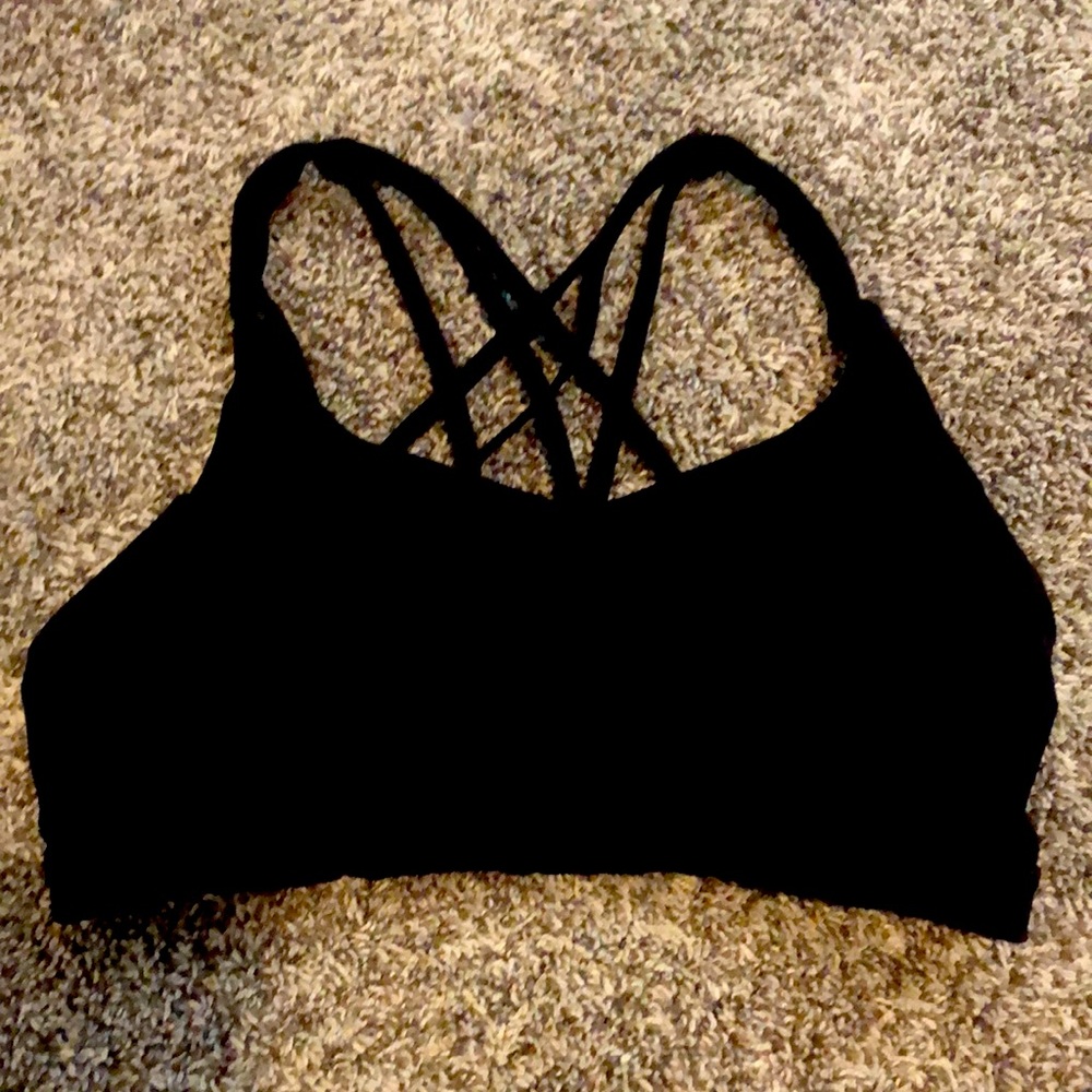 Lululemon sports bra